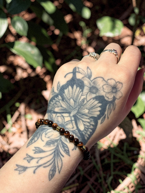 Adjustable tigers eye bracelet